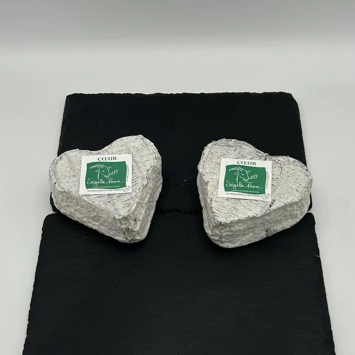 COEUR DE CHEVRE Cendré